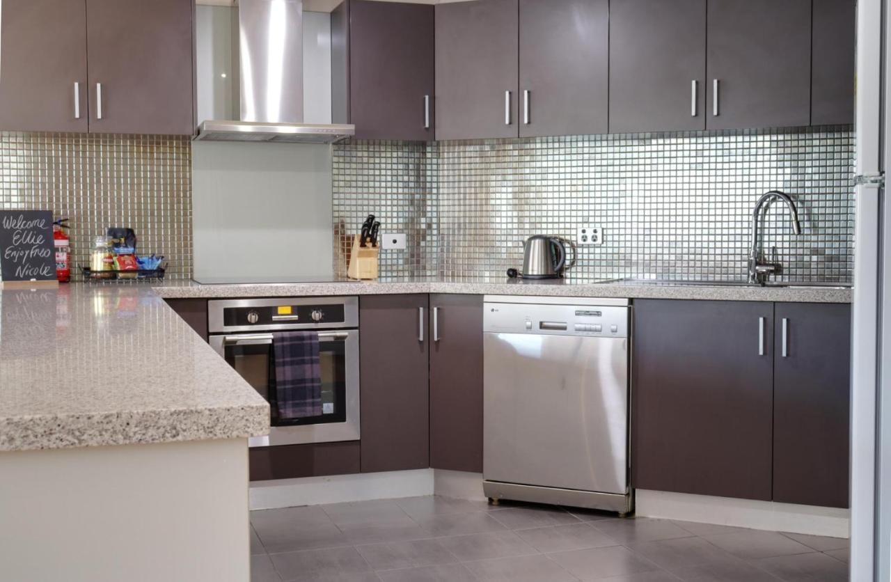 Fiveways Balcony, King Bed, Chef'S Kitchen Διαμέρισμα Φρίμαντλ Εξωτερικό φωτογραφία