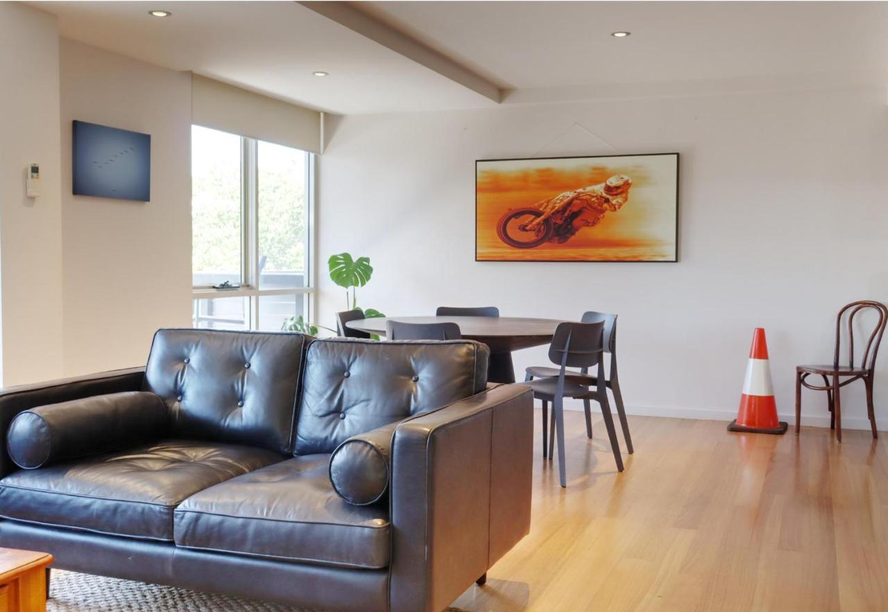 Fiveways Balcony, King Bed, Chef'S Kitchen Διαμέρισμα Φρίμαντλ Εξωτερικό φωτογραφία